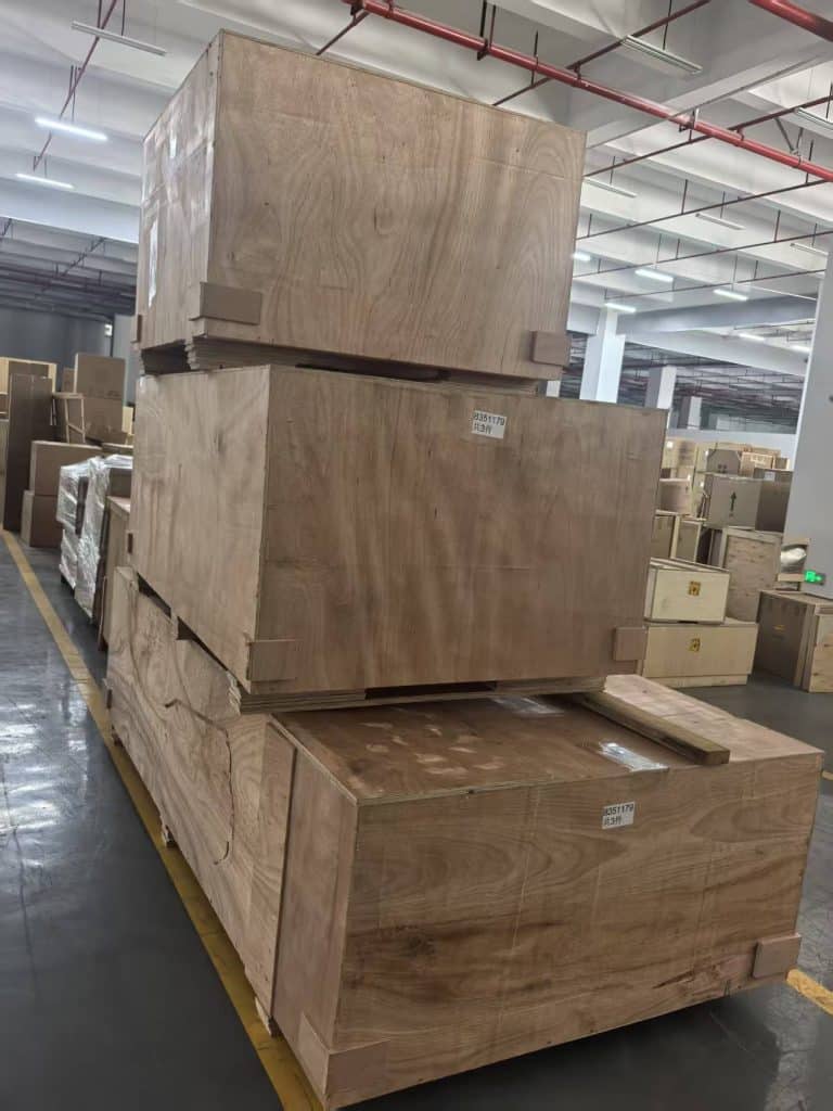 Packaging methods for windows, tiles, cabinetry, and fragile building products